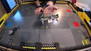 Hexbug Battle bot fight with new Bot [upl. by Narcho122]