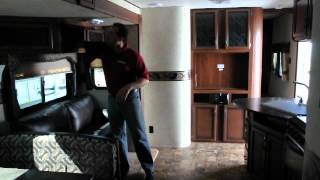 2012 Crossroads Zinger 32QB Travel Trailer [upl. by Luapleahcim]