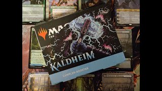 So viele Foils im Magic the Gathering Kaldheim Collector Booster Display [upl. by Nylirehs]