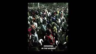 Let our king be lifted high 🙌 🙏 Hossana apostlegracelubega phaneroo worshipmusic [upl. by Ainet]