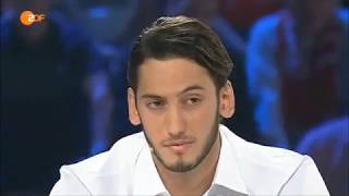 Hakan Calhanoglu spricht im ZDFSportstudio über Waffen und Verrat beim HSV [upl. by Akima]