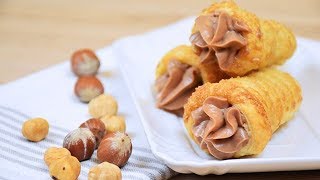 Coni di SFOGLIA con crema FERRERO ROCHER  PUFF PASTRY cones filled with FERRERO ROCHER CREAM [upl. by Plantagenet]