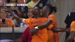 GOLAZO DaMarcus Beasley roofs one to equalize [upl. by Hayden]