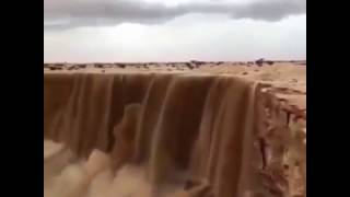 IMPRESSIONANTE CACHOEIRA DE AREIA NO DESERTO ARÁBIA SAUDITA [upl. by Severn]