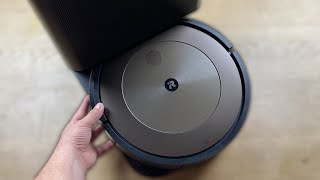 Unboxing Irobot Roomba j9 [upl. by Niwri294]