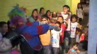 CHUCHU WA CHUCHUWA PAYASO BAILA CON NIÑOS EN SHOW INFANTIL [upl. by Billi]