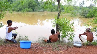 Fishing Video  Old grandfathers fishing technique is really quite different  Best hook fishing [upl. by Sussman]