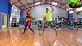 Entrenamiento efectivo solo Baile [upl. by Rennug]