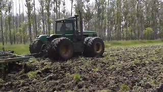 8850 John Deere Discing [upl. by Arolf]