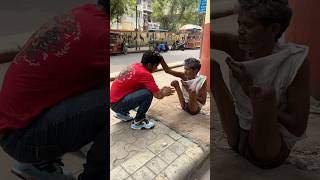 रुला दिया अंकल ने 🫂😭🙏humanity respect helpingtrending viralvideo [upl. by Odragde]