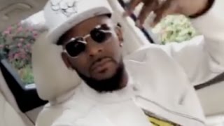 DJ Khaled quotPulls Up On R Kelly While Flexing His Piano Skillsquot [upl. by Weiman258]