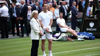 Andy Murray news Wimbledon erupts as Sue Barker returns for emotional goodbye [upl. by Kym]