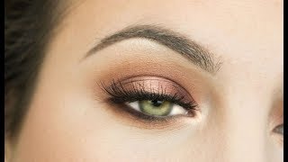 Urban Decay Naked Heat  Halo Eyesahdow [upl. by Pinsky]