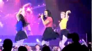 Glee Live 2011 O2 Arena  Valerie Mic goes off [upl. by Ahsitak721]