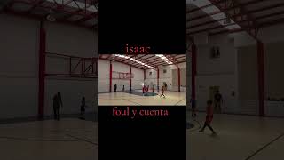 Isaac faul y cuenta basketball [upl. by Aitam405]