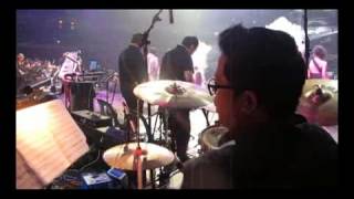 Icon Concert – Rico Blanco GLoc9 Yeng Constantino Closing Medley [upl. by Anidem]