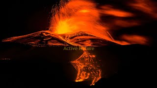 Eruzione Etna Parossismo al cratere di Sudest 01 dicembre 2023 [upl. by Arutek]