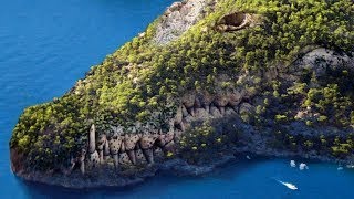 10 ÎLES LES PLUS DANGEREUSES AU MONDE [upl. by Maxwell485]