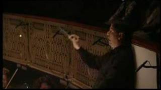 Lohengrin Prelude SEBASTIAN WEIGLE conducts right hand only [upl. by Leeth742]