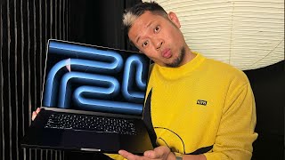 The New M3 Max MacBook Pro  First Look amp HandsOn [upl. by Ahsiym512]