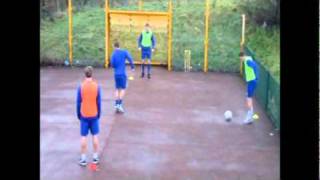 RECEIVING THE BALL DRILL  Middle man work  two touch pass to empty player [upl. by Hildegaard]