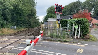 Nantwich Shrewbridge Road Level Crossing  Cheshire [upl. by Sidell]