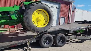 1970 John Deere 4020 diesel Hit n Run [upl. by Heddie]