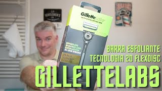 GilletteLabs  Il rasoio con barra esfoliante e tecnologia FlexDisc  Barrister BayRum  Recensione [upl. by Seugirdor]