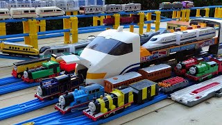 Thomas Plarail amp JR Shinkansen ☆ I made a station and dome course with the future express Nozomi [upl. by Aitercal]