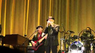 Vancouver Anthem Leonard Cohen Rogers arena 12022010 [upl. by Redford]