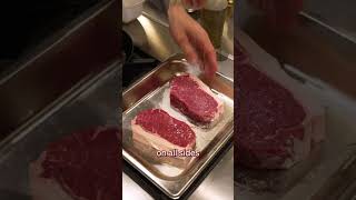 This is how i cook a steak in a cast iron pan 🥩 steak beef cooking [upl. by Asylla]