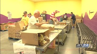 Pennsylvanians pitch in to help foodbanks across the commonwealth on Pennsylvania Volunteer Day [upl. by Ikcaj437]