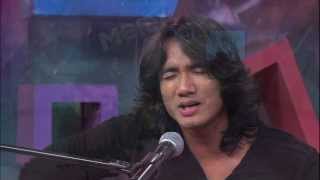 MeleTOP  Nomad quotTetap Menantimuquot 070114 Persembahan LIVE [upl. by Hamilah]