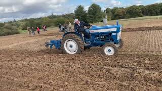 Massey Ferguson 135 with ransomes ts59 plough and Ford 3000 with ransomes ts90 plough [upl. by Nonac860]