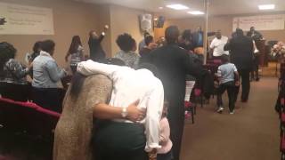 Bishop James Smith Praise Break 2 [upl. by Acissehc]