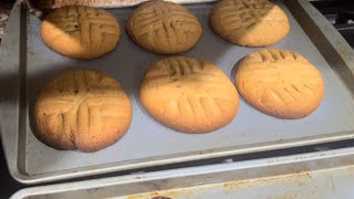 Peanut butter and jelly cookies [upl. by Dwayne517]