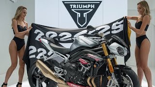 2025 Triumph Speed Triple RS – A Closer Look at This Street Monster [upl. by Enytsirhc]