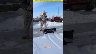 Monthly income of lakhs of rupees by clearing snow from the road।😱shortvideo amazingfacts [upl. by Aliahkim857]