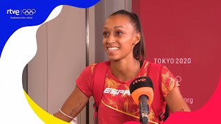 ANA PELETEIRO le pide a su PADRE que le perfeccione la estantería de sus medallas  Tokio 2020 [upl. by Retrop]