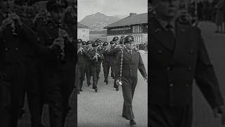 Musikkorps der Bundeswehr 1956 🦅🇩🇪militär soldaten bundeswehr marsch tradition geschichte [upl. by Ydnil]