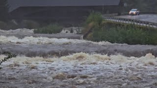 Tag 1 Unwetter in Tschechien  Polen  Österreich führen zu Hochwasser und Schneemassen [upl. by Letnwahs]