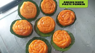 Angku kueh Paste pumkin  angku kue labu kuning [upl. by Eralc]