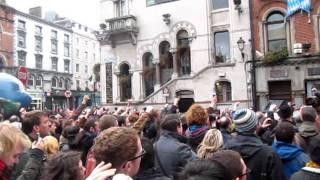 Billy Bragg Sings quotThe Internationalequot  Occupied Dame Street  Oct 22 [upl. by Hyrup370]