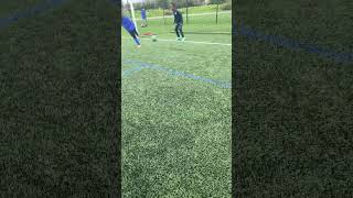 Je dribble mes potes ⚽️ football freestyle freestylefootball footballshorts dribble [upl. by Nadaba]