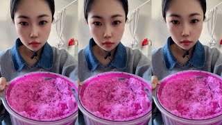 ICE CHUNKS WITH MATCHA AND MILK POWDER AND PASSION FRUIT  ASMR ICE EATING [upl. by Ong]