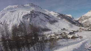 Skier wiped out on Piste M at Val DIsere [upl. by Nrubloc]