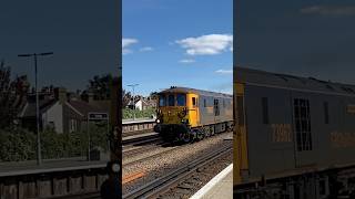 GBRF class 73 73962 ‘dick mabbut’ and 73965 ‘des O’brian’ passing through Tonbridge Station [upl. by Santa382]