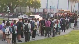 Long lines at Broward high schools frustrate students parents [upl. by Fenny]