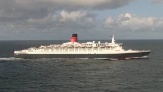 QE2s final transatlantic crossing in tandem with QM2 [upl. by Nerra]