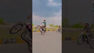 Asim King  One Wheeling  Pakistan Bike Riding Stunts [upl. by Caplan]